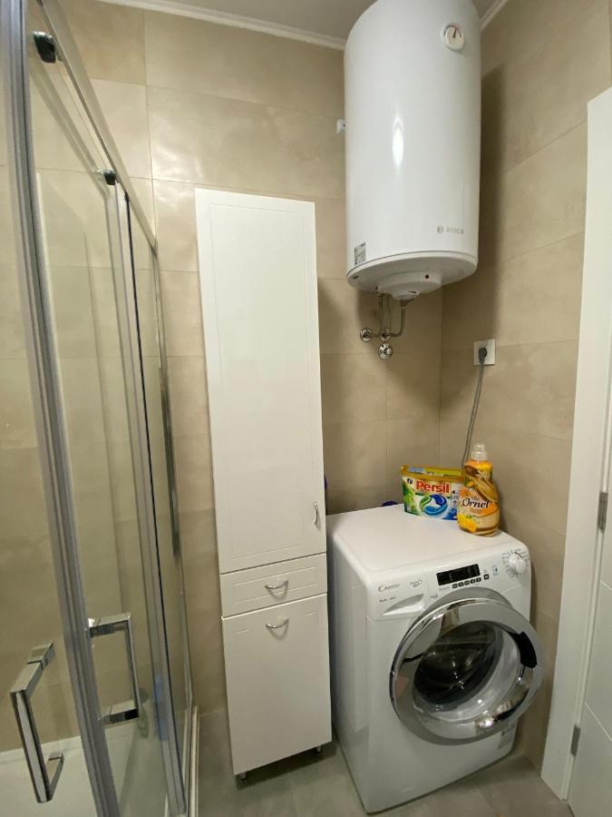 Lux Advent Apartment Subotica Buitenkant foto